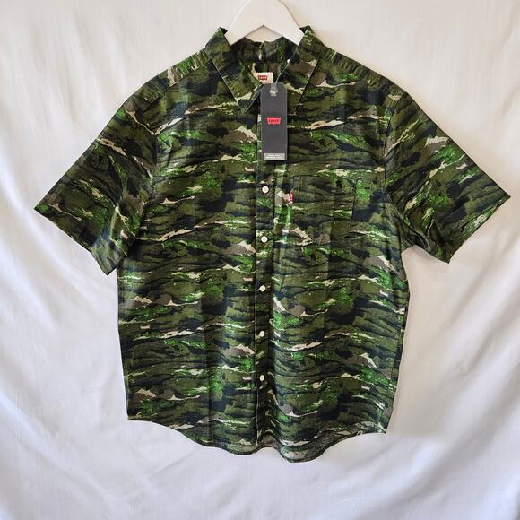 Levi's Camo Button Up Short Sleeve Shirt Green Large - Picture 1 of 9